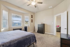 Laheema Hbr-L1212-036.jpg