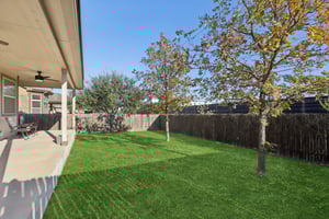 Laheema Hbr-L1212-042.jpg