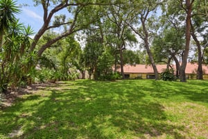 Shadblow Ct 1-S0506-028.jpg