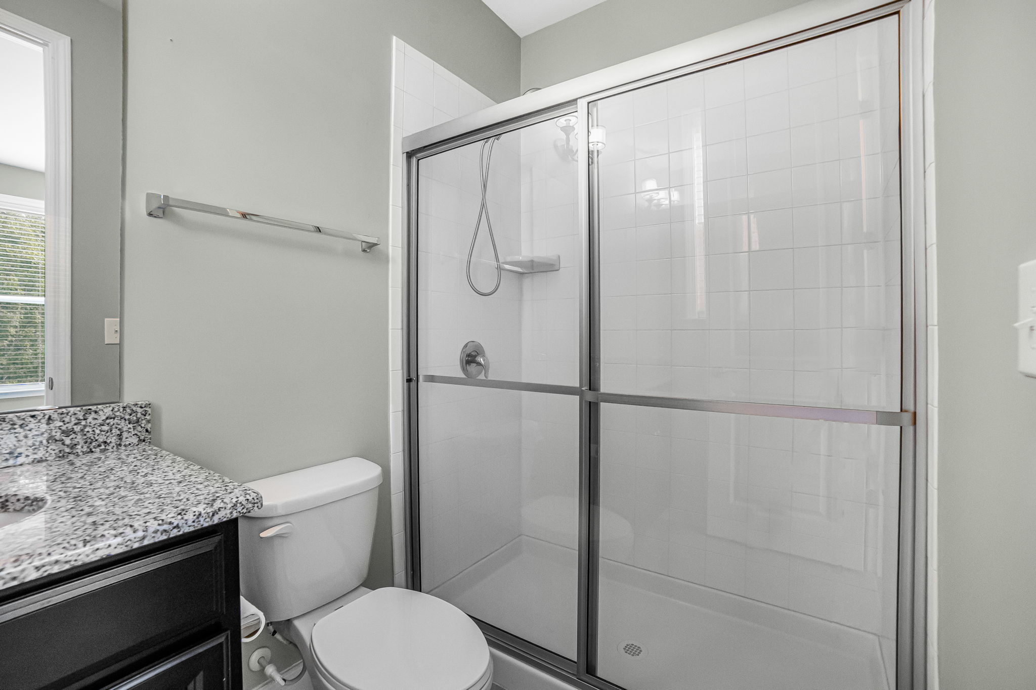 43-web-or-mls-8628-shadetree-st