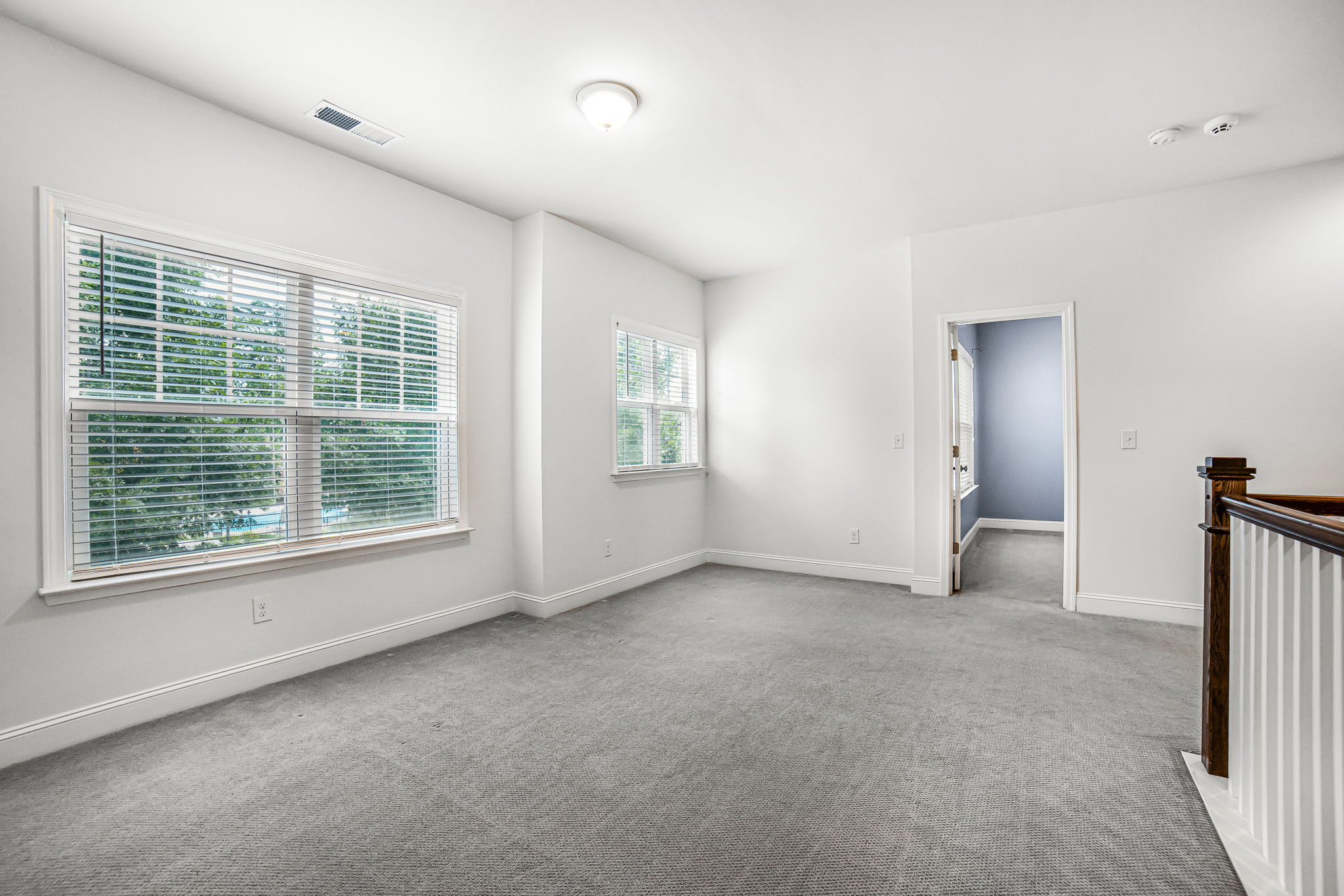 52-web-or-mls-8628-shadetree-st