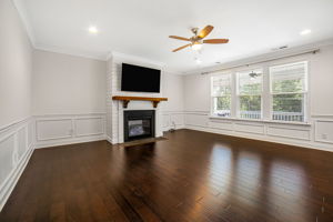 20-web-or-mls-8628-shadetree-st