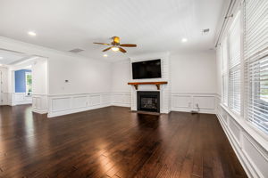 25-web-or-mls-8628-shadetree-st