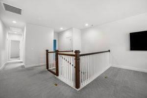 50-web-or-mls-8628-shadetree-st