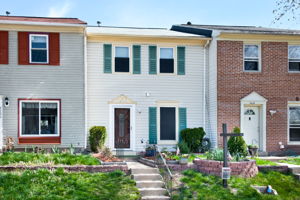 8628 Sumter Ct, Manassas Park, VA 20111, USA Photo 1