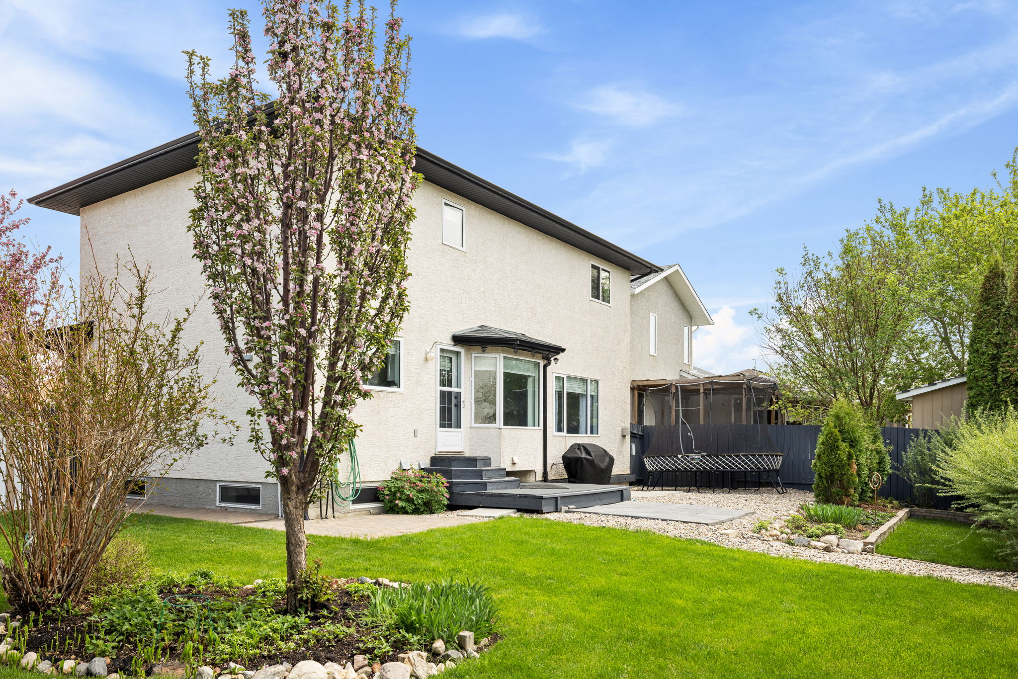 8628 Thurston Cres - 36. Exterior Back