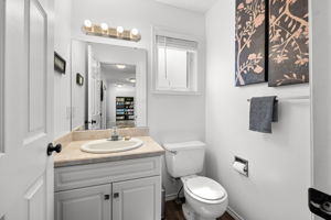 8628 Thurston Cres - 17. Main Half Bath