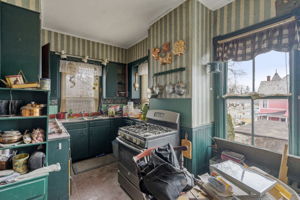  Photo 40