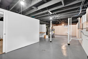  Photo 49