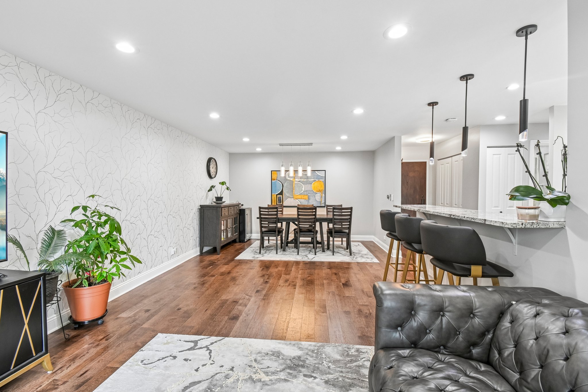 8630 Waukegan Rd unit 414-S0906-005.jpg