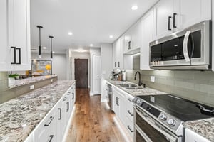 8630 Waukegan Rd unit 414-S0906-016.jpg