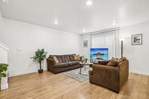 W Patron Way-S2804-004.jpg
