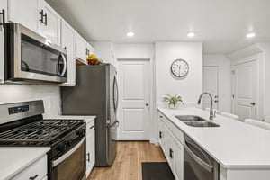 W Patron Way-S2804-012.jpg