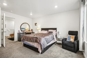W Patron Way-S2804-025.jpg