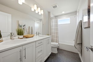 VIBE9082