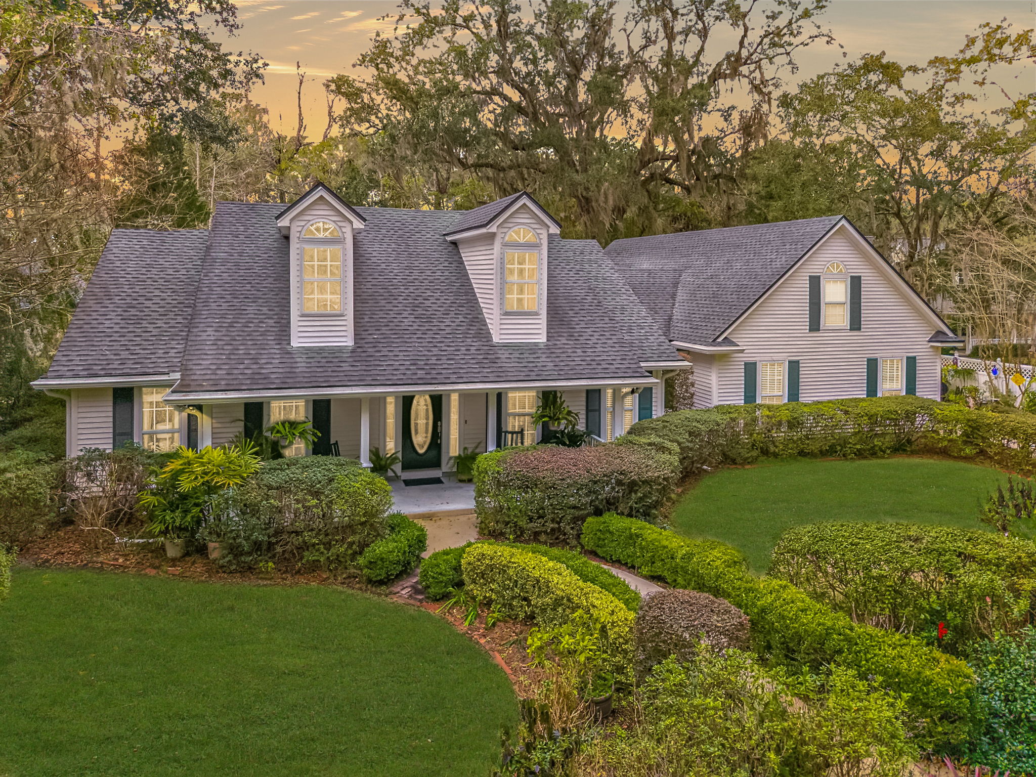 ... return home to your very own slice of paradise!