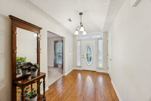 Inside, you'll find a bright and extremely functional floorplan ...