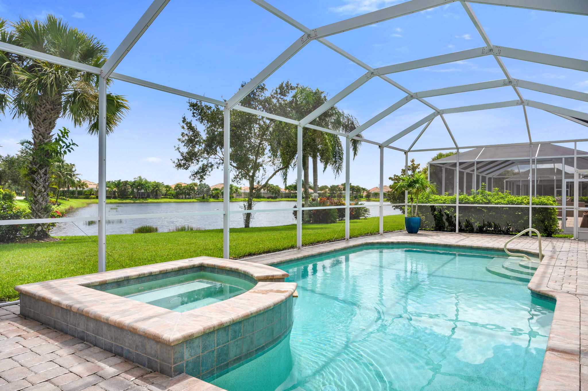 Pool - Water View