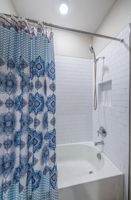 Jack n Jill Bathroom2b