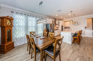 Dining Room4-2