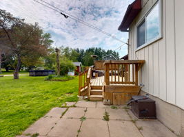  Photo 4