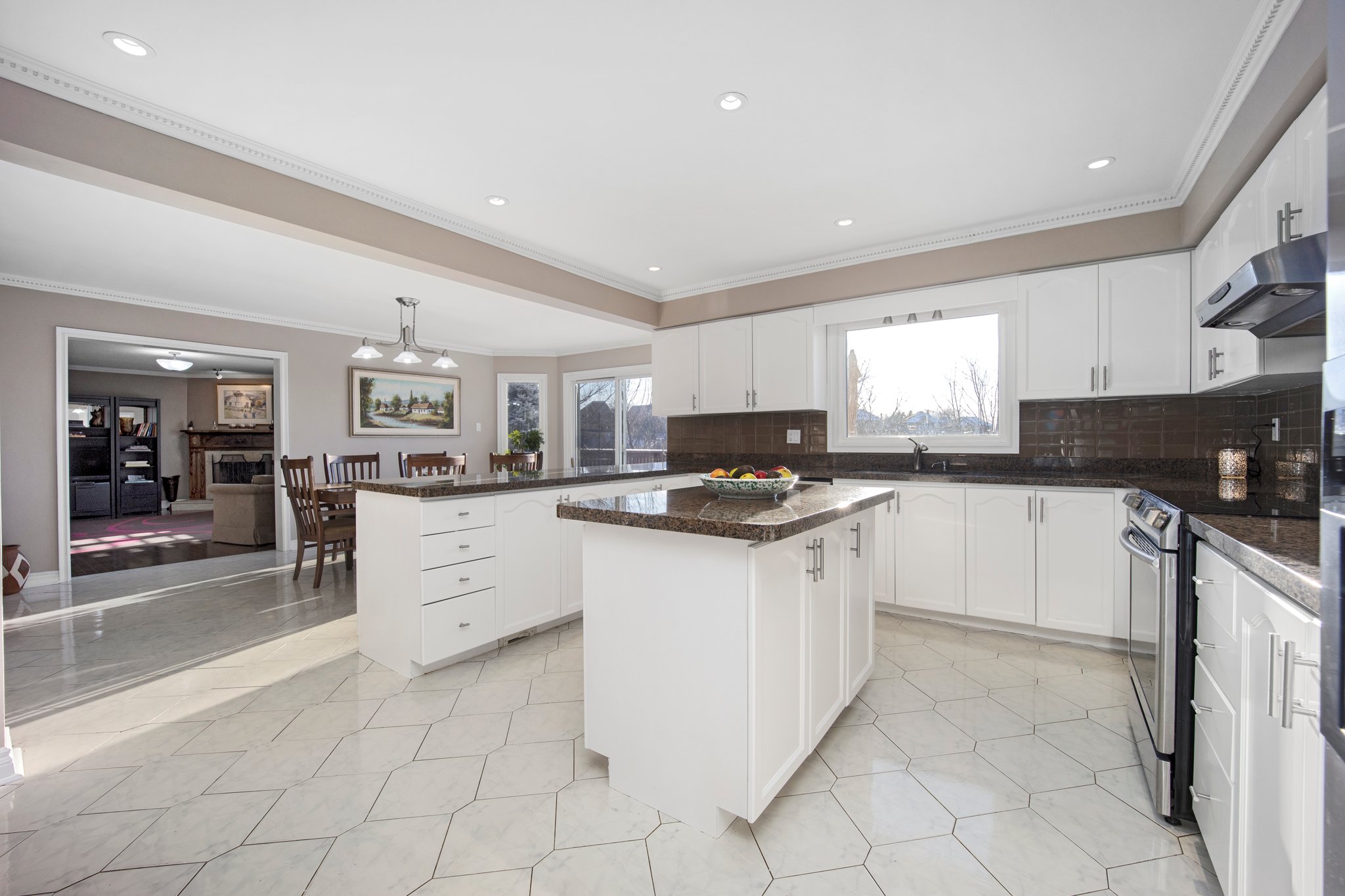 Newmarket property showcase — delivered property photograph 6