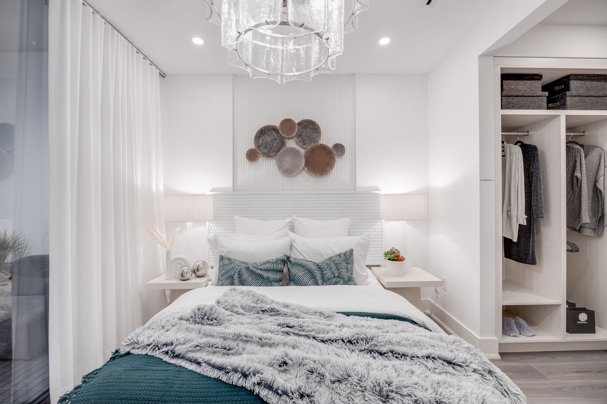 Toronto property showcase — delivered property photograph 9