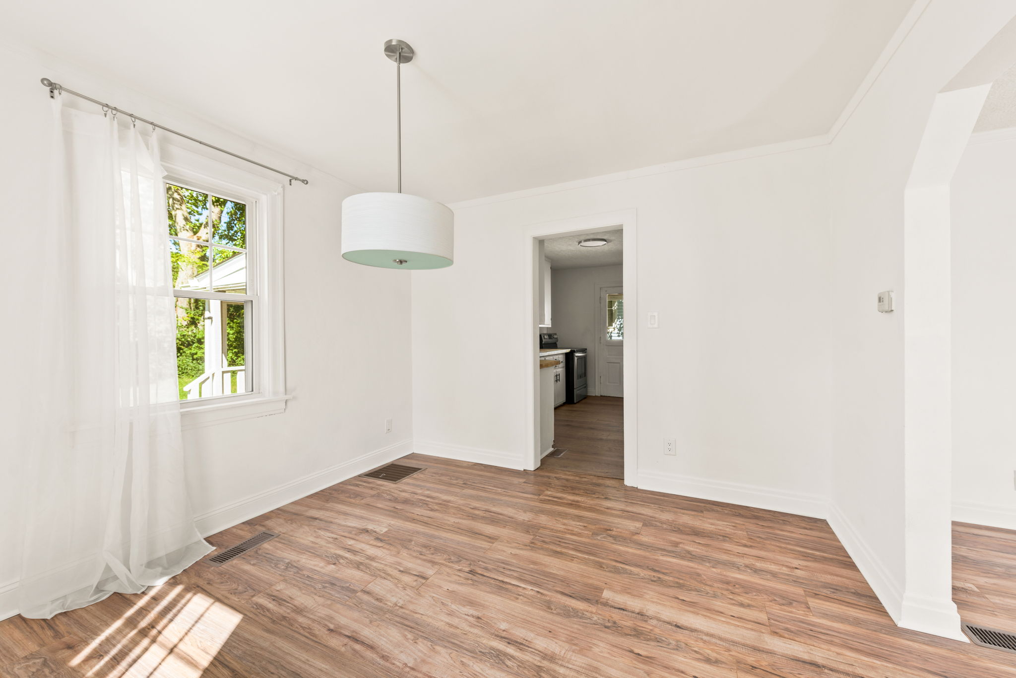 8643 Monroe Ave, Blue Ash, OH 45242, USA Photo 15