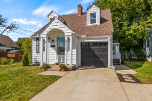 8643 Monroe Ave, Blue Ash, OH 45242, USA Photo 2