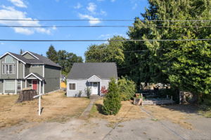  Photo 0