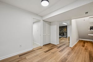 W 66th Cir-S2609-039.jpg