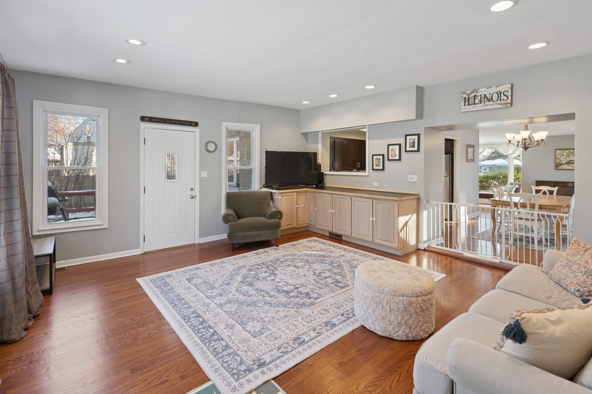 8646 E Prairie Rd_008.jpg