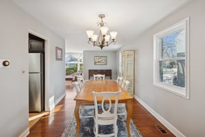 8646 E Prairie Rd_005.jpg