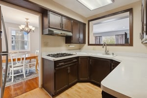 8646 E Prairie Rd_009.jpg