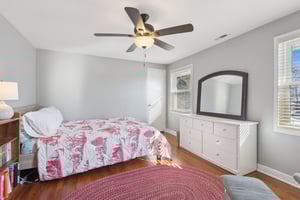 8646 E Prairie Rd_017.jpg