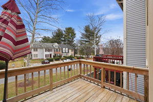 Upper Level Rear Deck