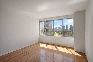 865 Comstock Avenue 11C-16