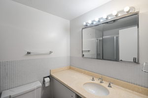 865 Comstock Avenue 11C-28