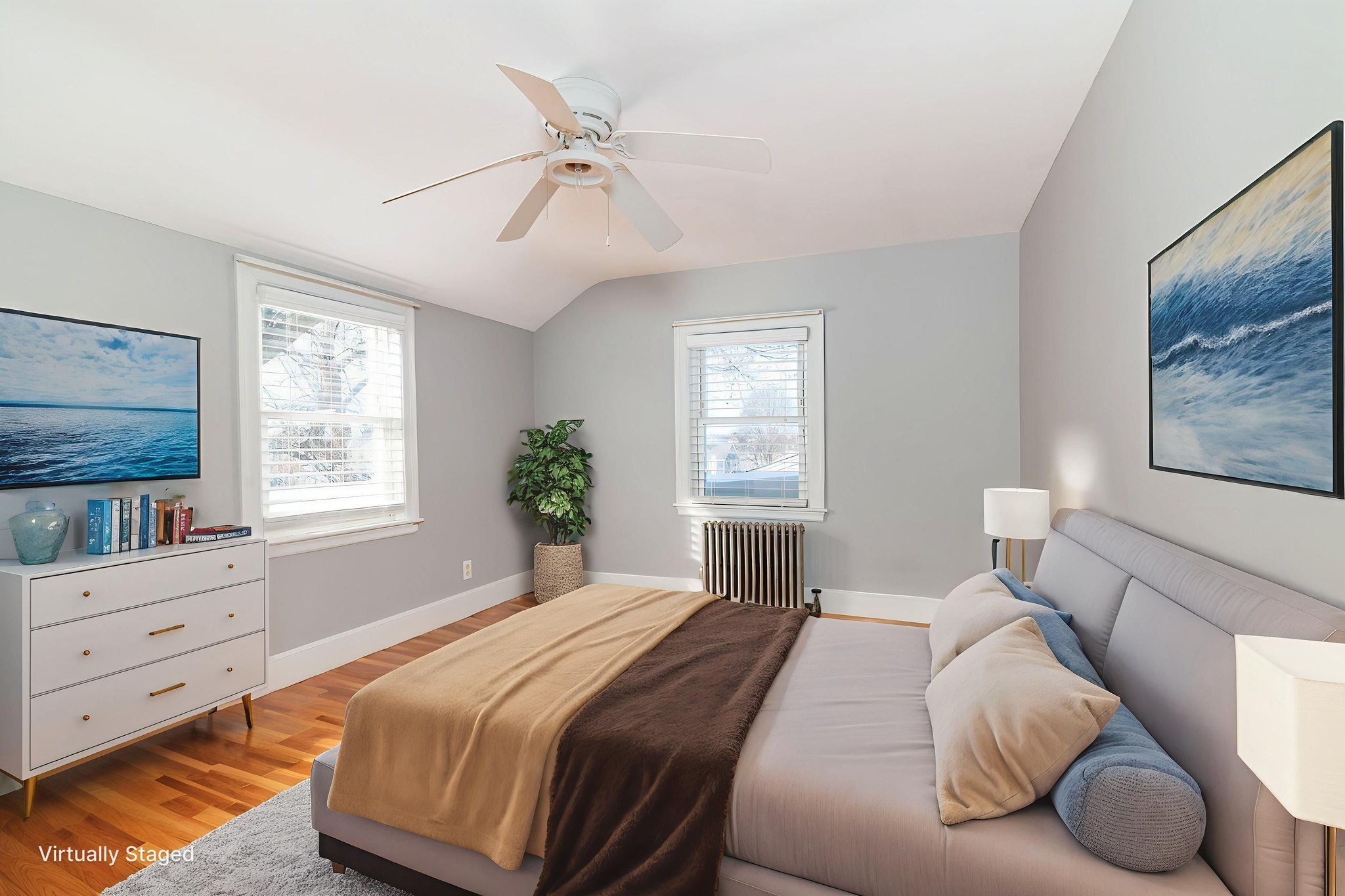 31 (2) virtually staged.jpeg