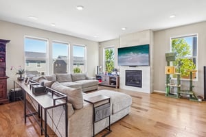 N Waterloo Cir-S0806-008.jpg