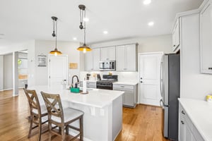 N Waterloo Cir-S0806-017.jpg