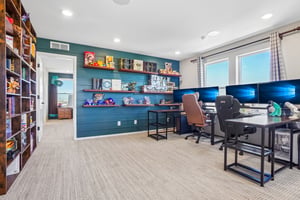 N Waterloo Cir-S0806-030.jpg