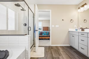 N Waterloo Cir-S0806-036.jpg
