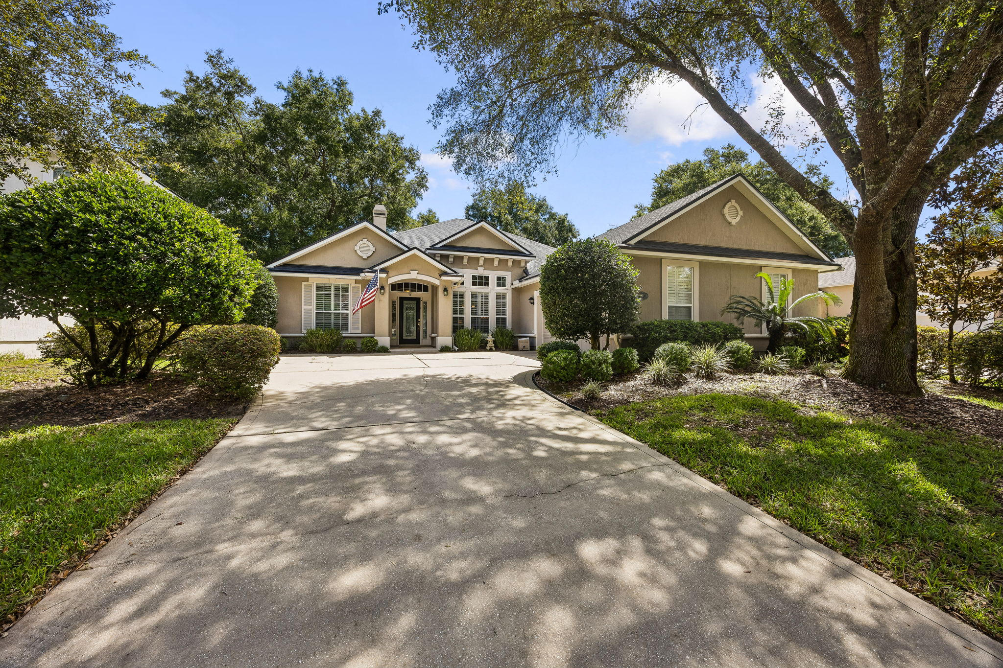 Welcome to 86504 Eastport Dr