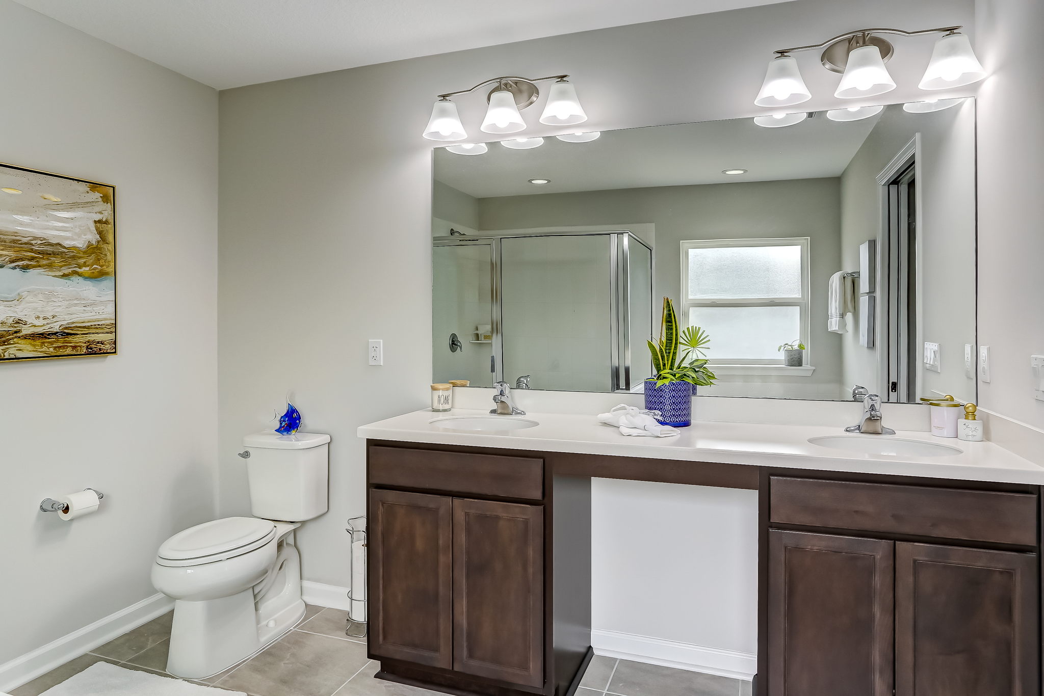 Master bath with his and her vanities ...