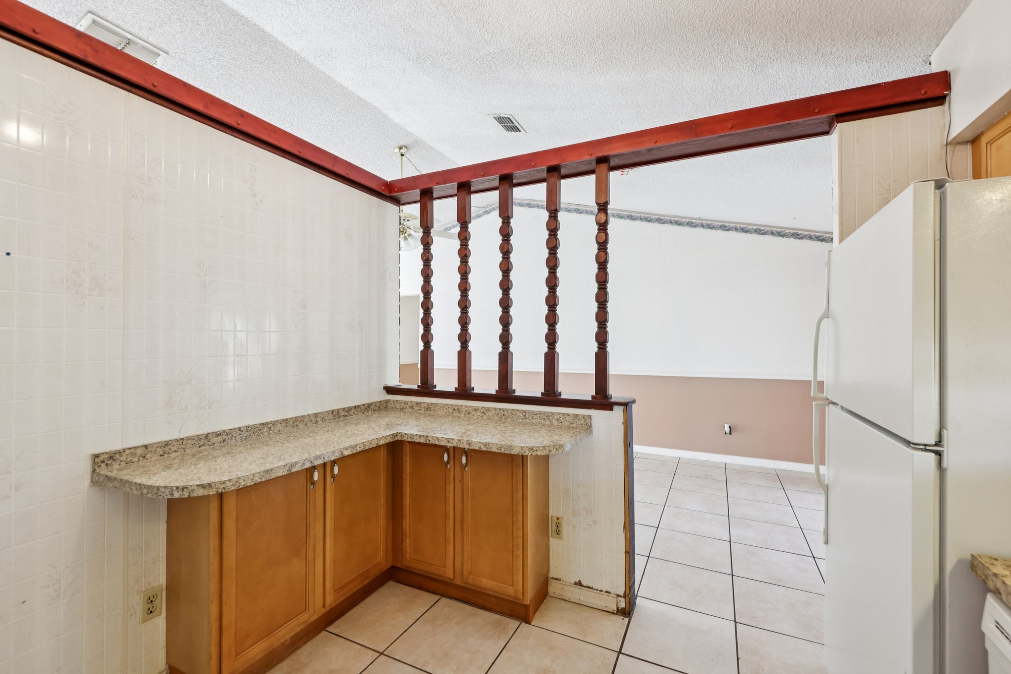 McKenny Ave-S2111-016.jpg