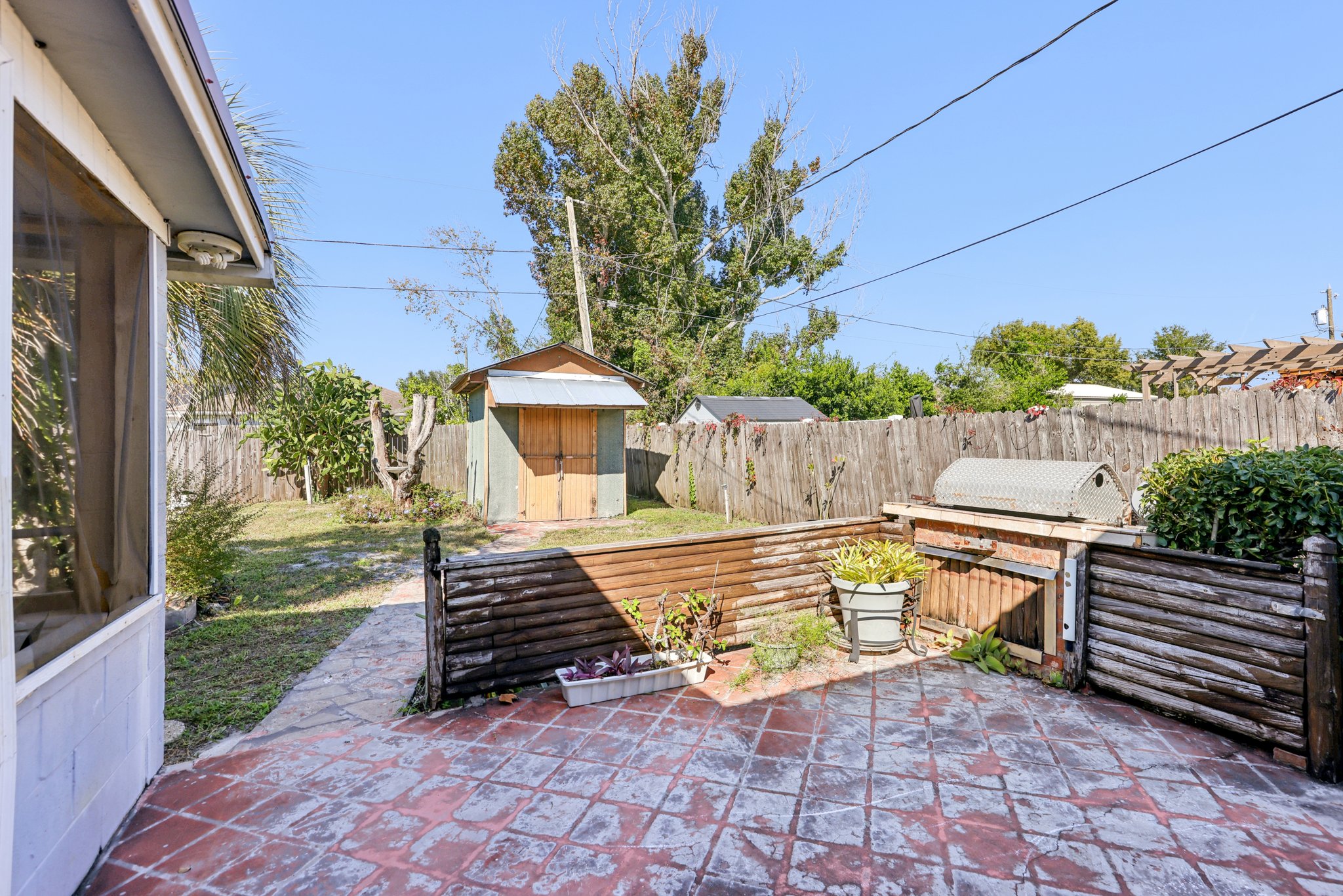 McKenny Ave-S2111-035.jpg