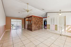 McKenny Ave-S2111-006.jpg