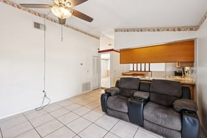 McKenny Ave-S2111-013.jpg