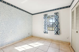 McKenny Ave-S2111-019.jpg